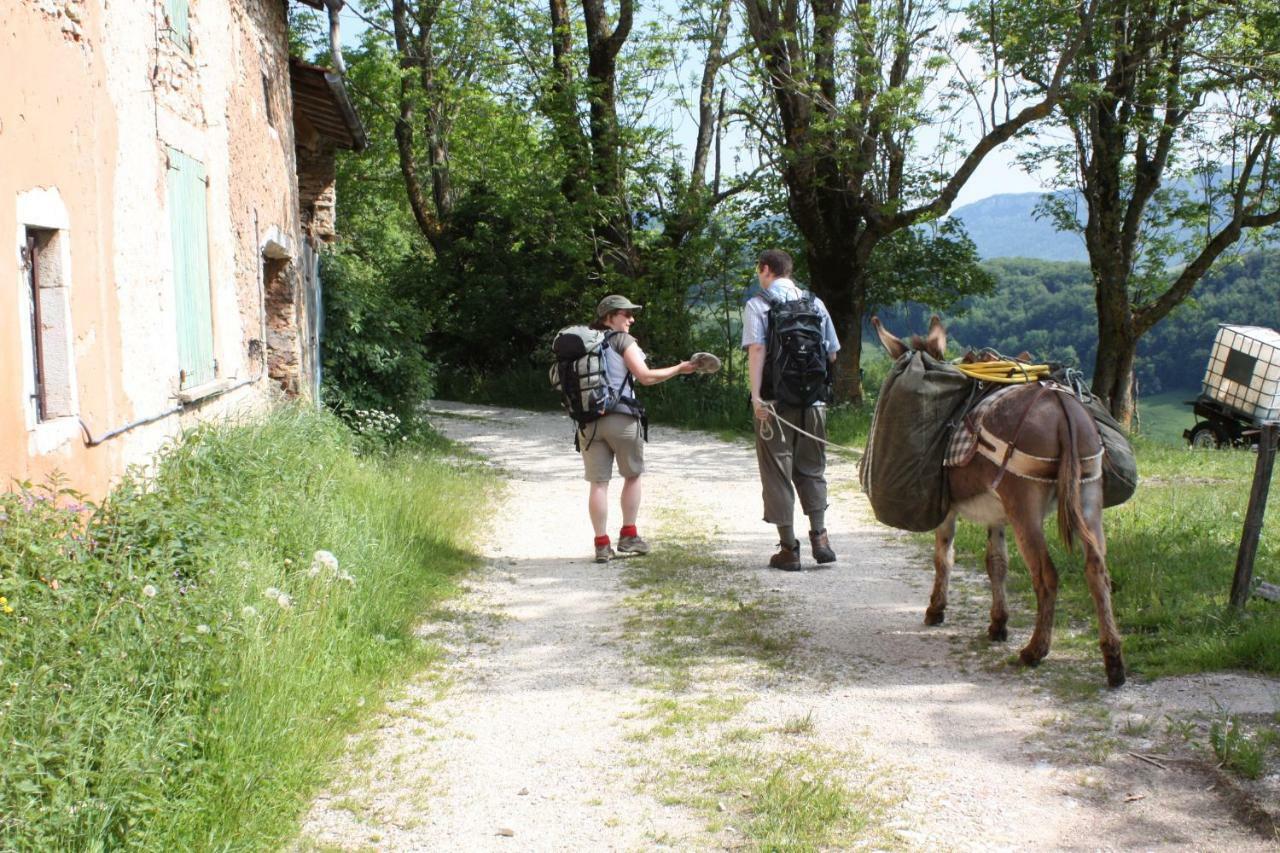 Valcaris: Gites, Chambre D'Hotes Et Tables D'Hotes Le Chaffal Buitenkant foto